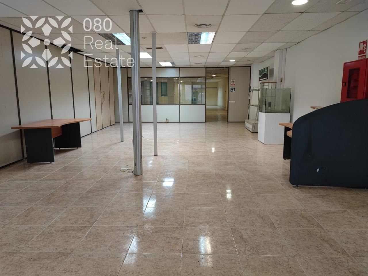 Premises for sale in Carrer d'Escornalbou, El Guinardó