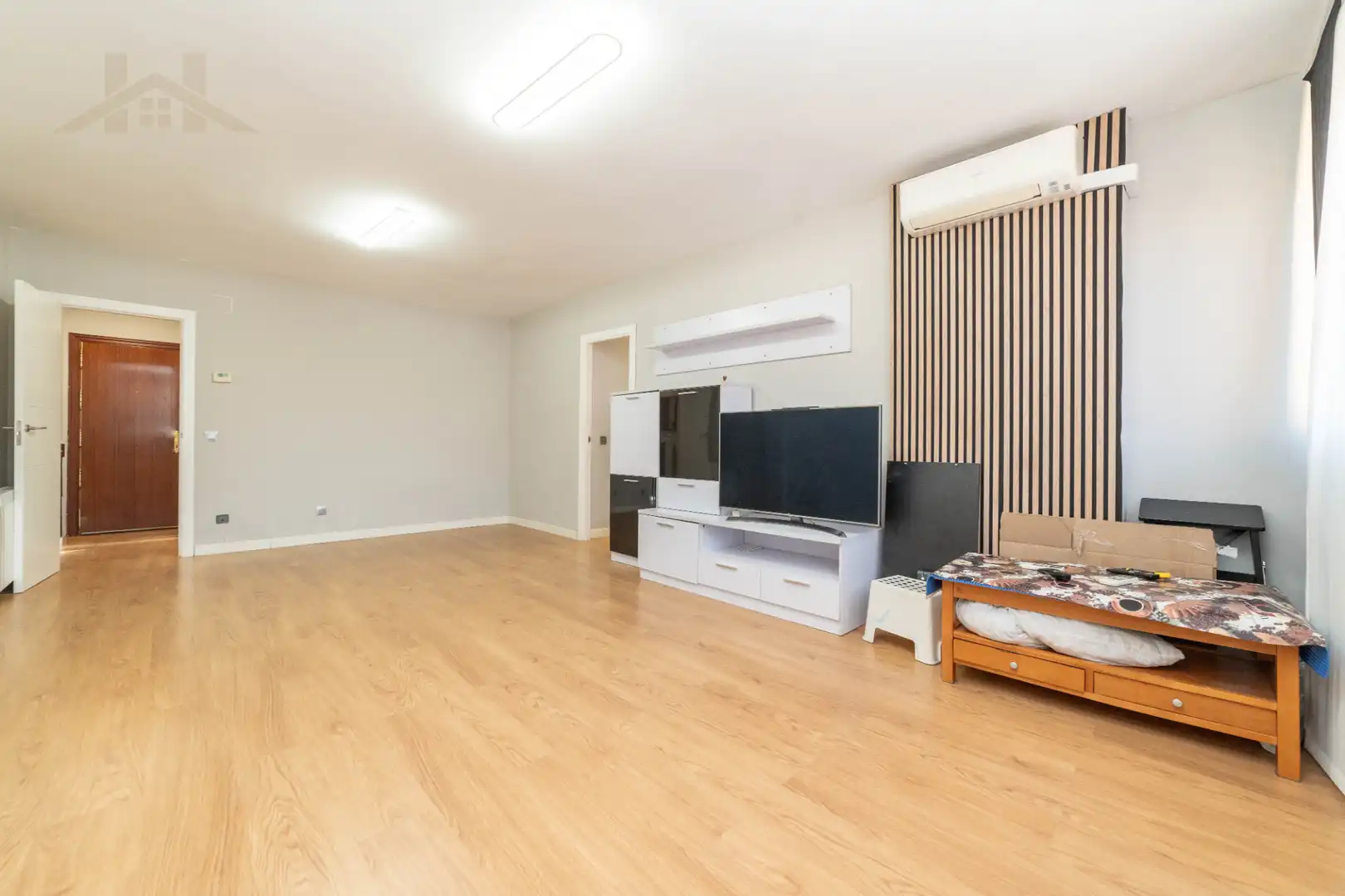 Flat for sale in Fuenlabrada  with Air Conditioner, Heating and Storage room