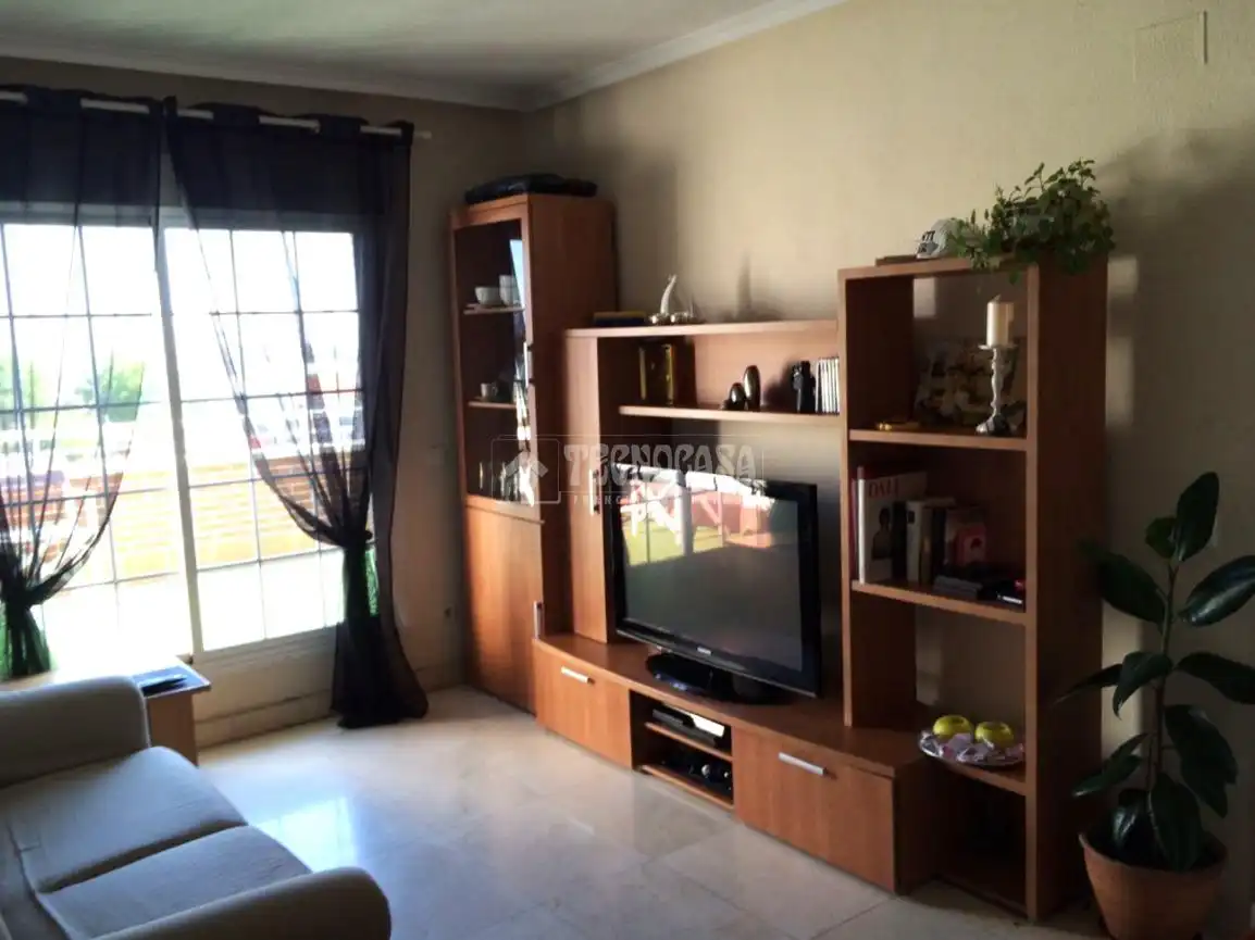 Sala de estar de Ático en venta en Villaviciosa de Odón con Terraza y Piscina comunitaria