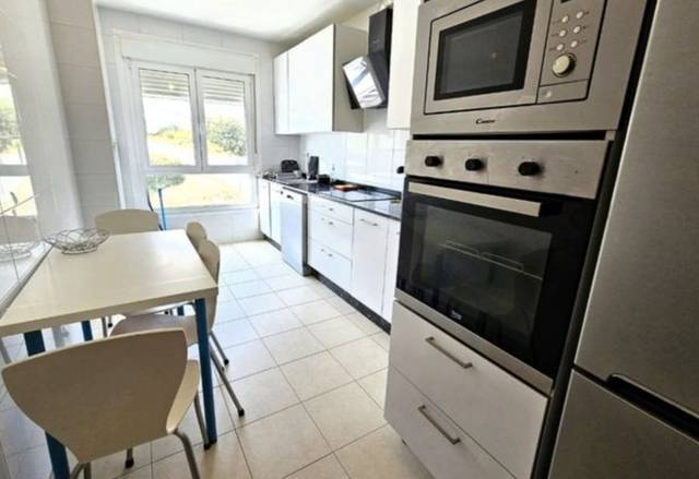 Piso en Venta en Travesía de Meicende en Pastoriza