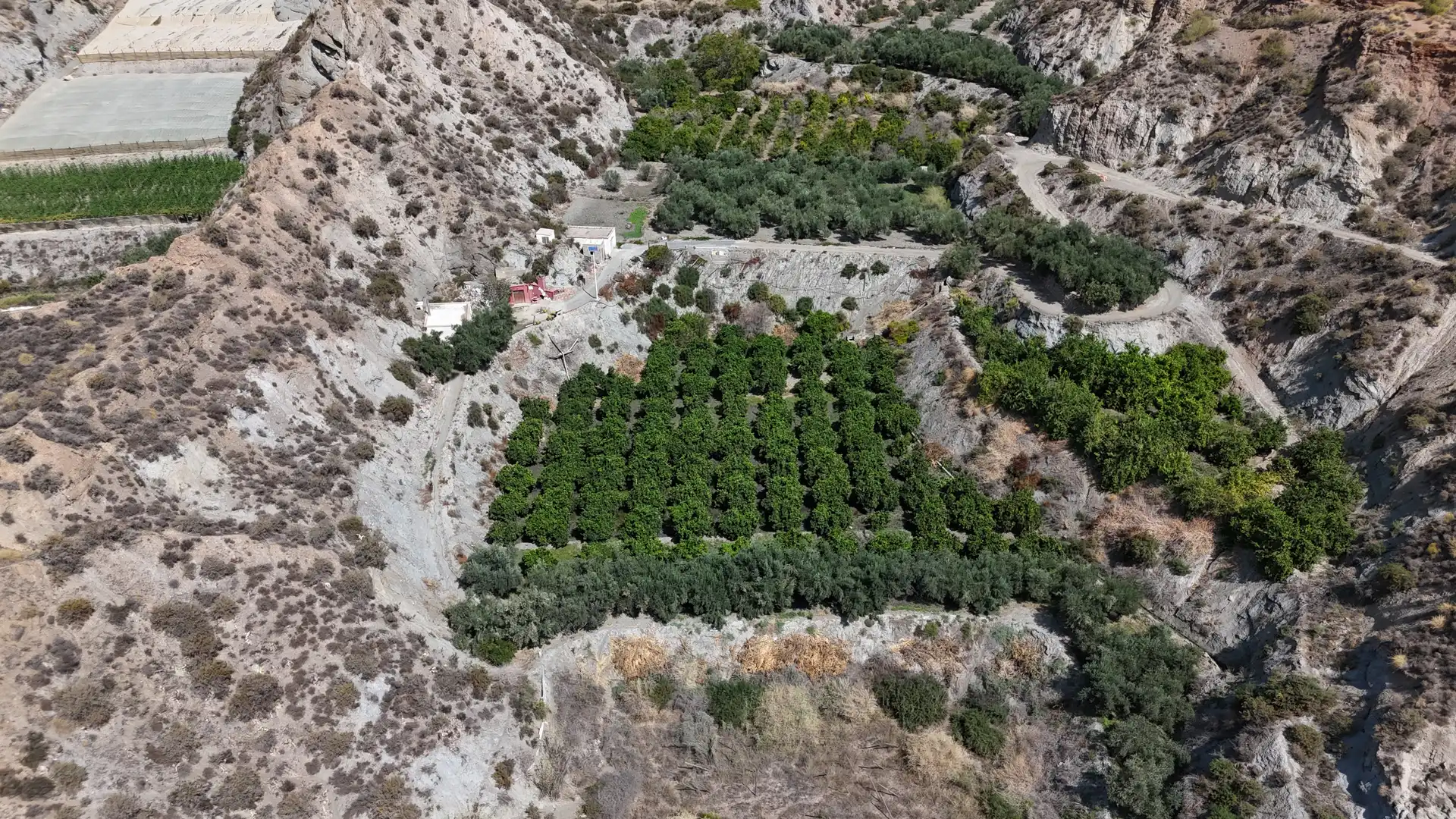 Finca rústica en venda en Canjáyar amb Jardí privat i Moblat