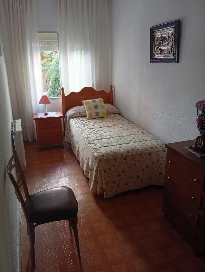 Habitación de Piso en venta en Madrid con Calefacción, Terraza y Amueblado