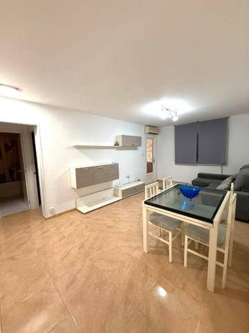 Piso en Alquiler en Plaza Doctor José María Aroca, 2 en Santa María de Gracia