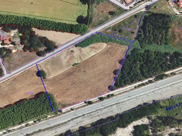 Terreno residencial en venta en Carrer Joan Maragall 10