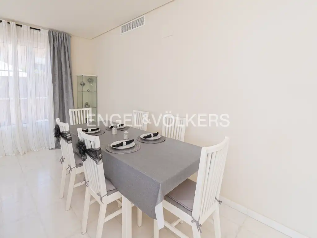 Casa con piscina en venta en Golf Bahía, imagen 10