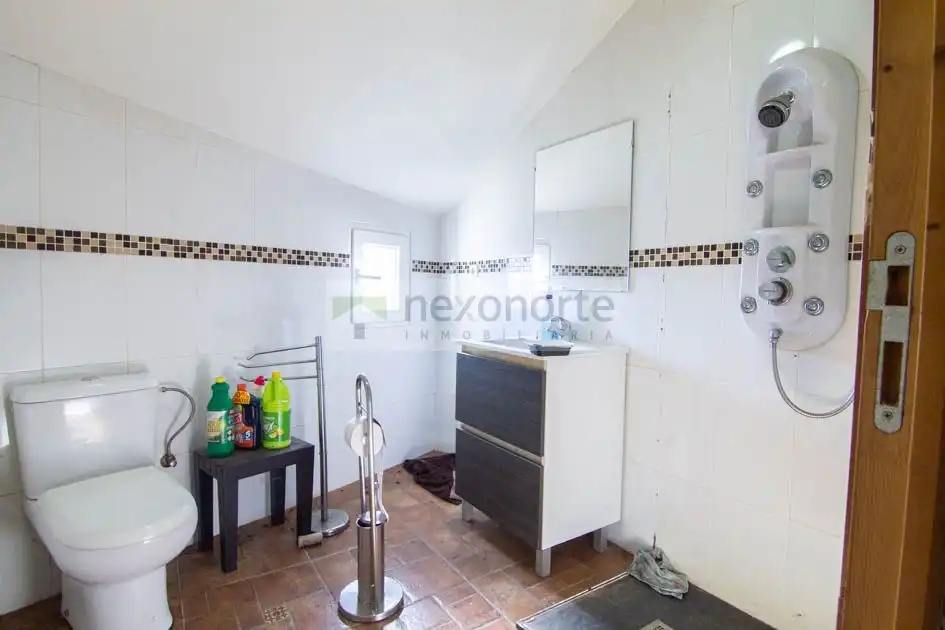 Baño de Finca rústica en venta en As Pontes de García Rodríguez 