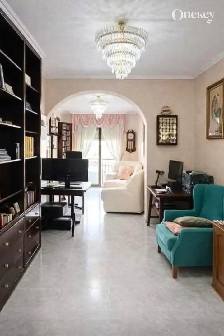 Appartement compact avec terrasse à vendre à Calle Calle Merced, imagen 3