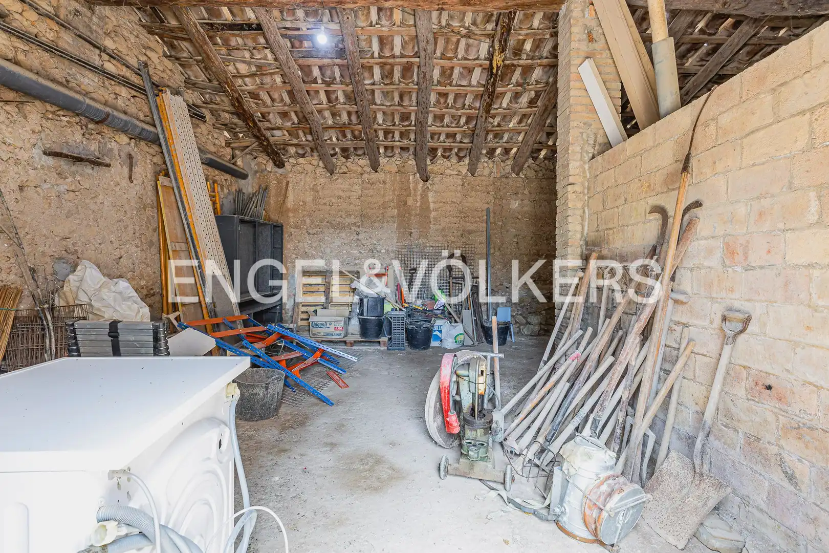 Casa amb terrassa en venda a Torrelles de Foix, imagen 51