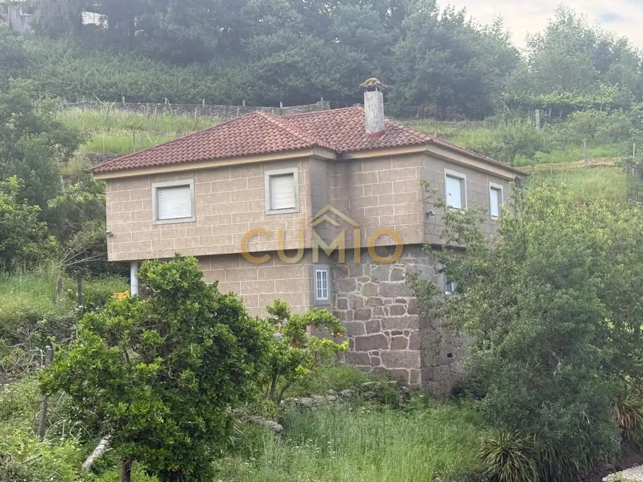 Vista exterior de Casa o chalet en venta en Cotobade con Calefacción, Jardín privado y Parquet