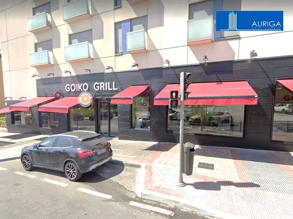 Commercial properties for sale in Madrid  with Air Conditioner