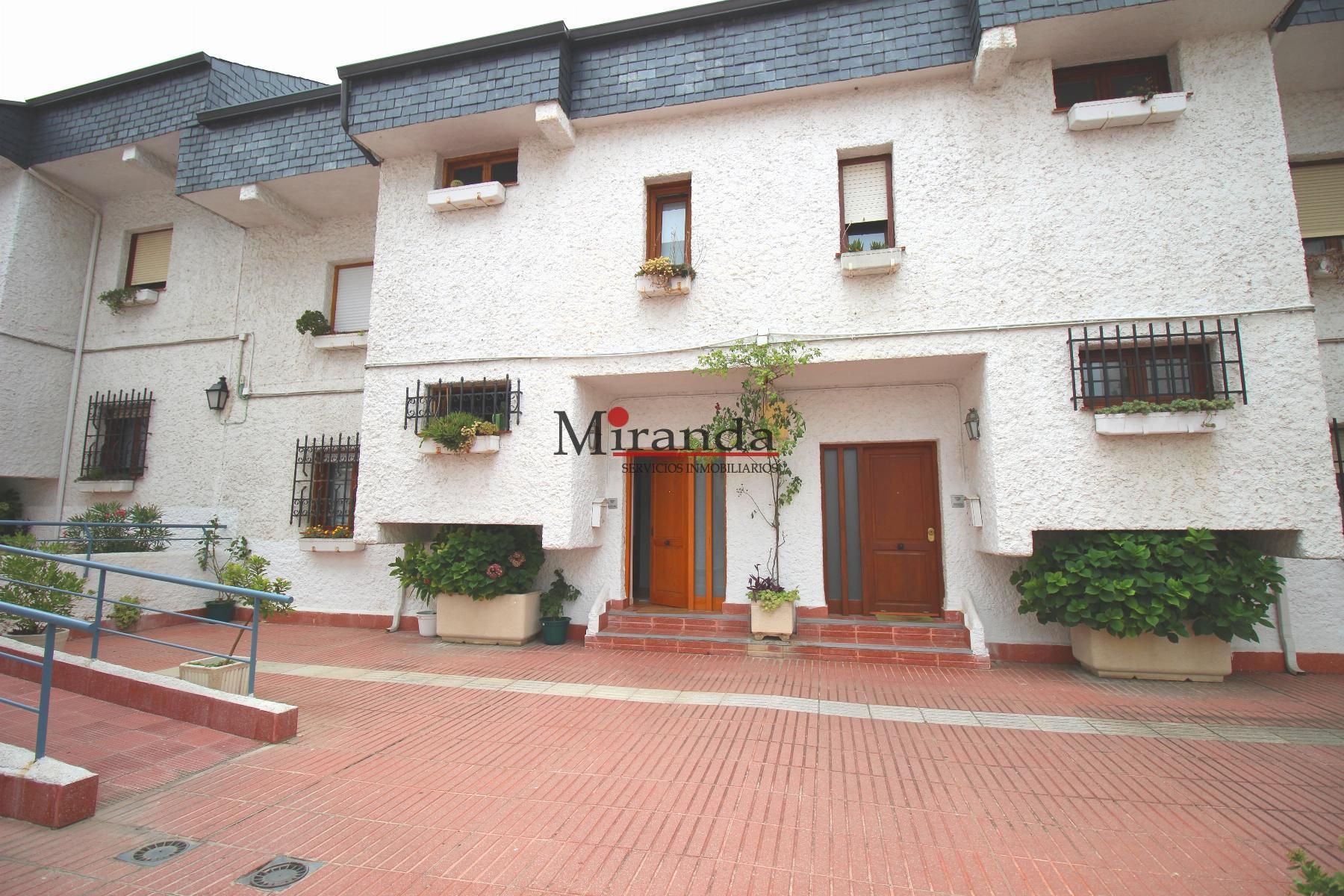 Exterior view of Flat to share in Villaviciosa de Odón  with Furnished