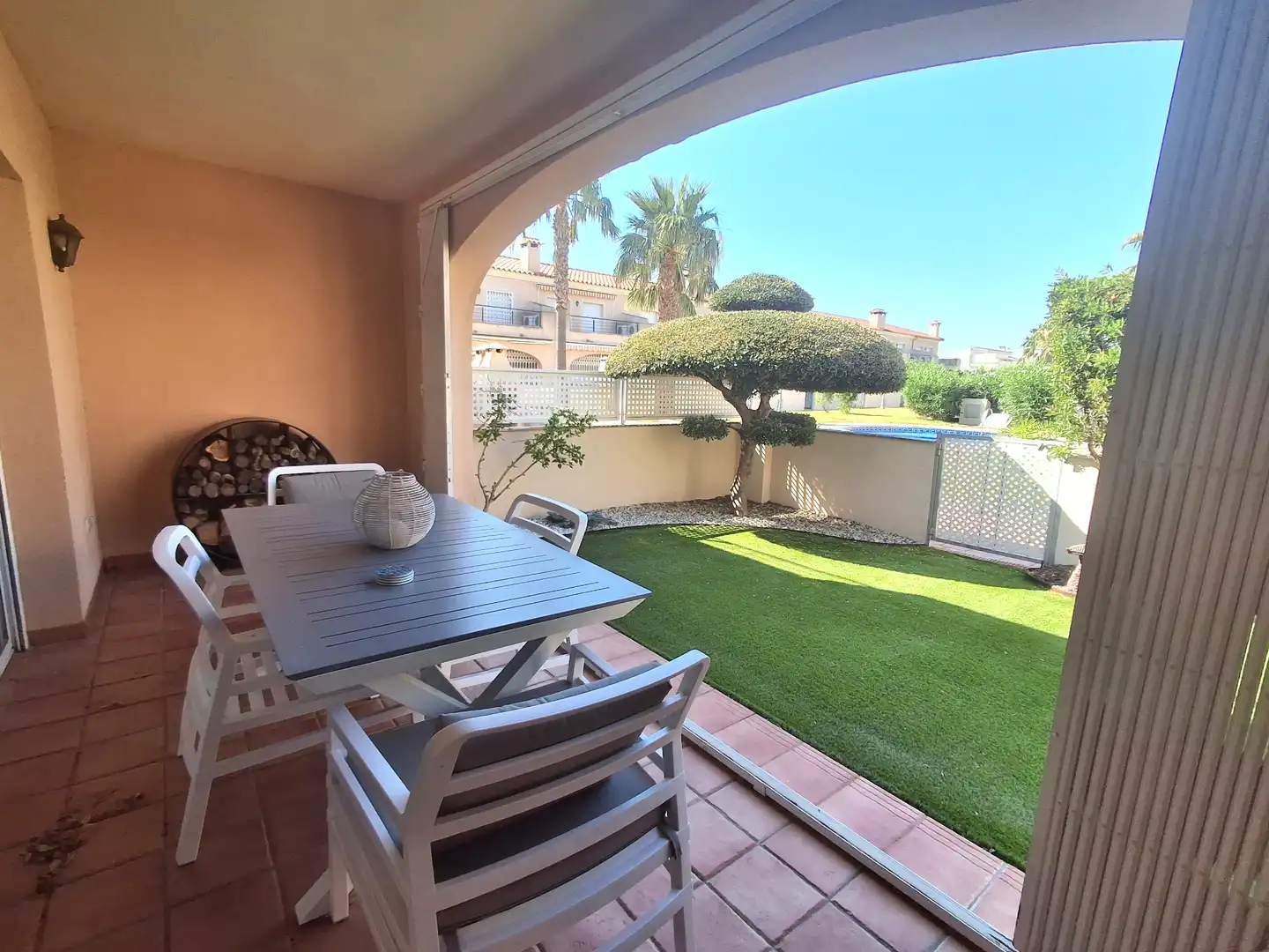 Terrassa de Casa adosada en venda en Mont-roig del Camp amb Aire condicionat, Jardí privat i Terrassa
