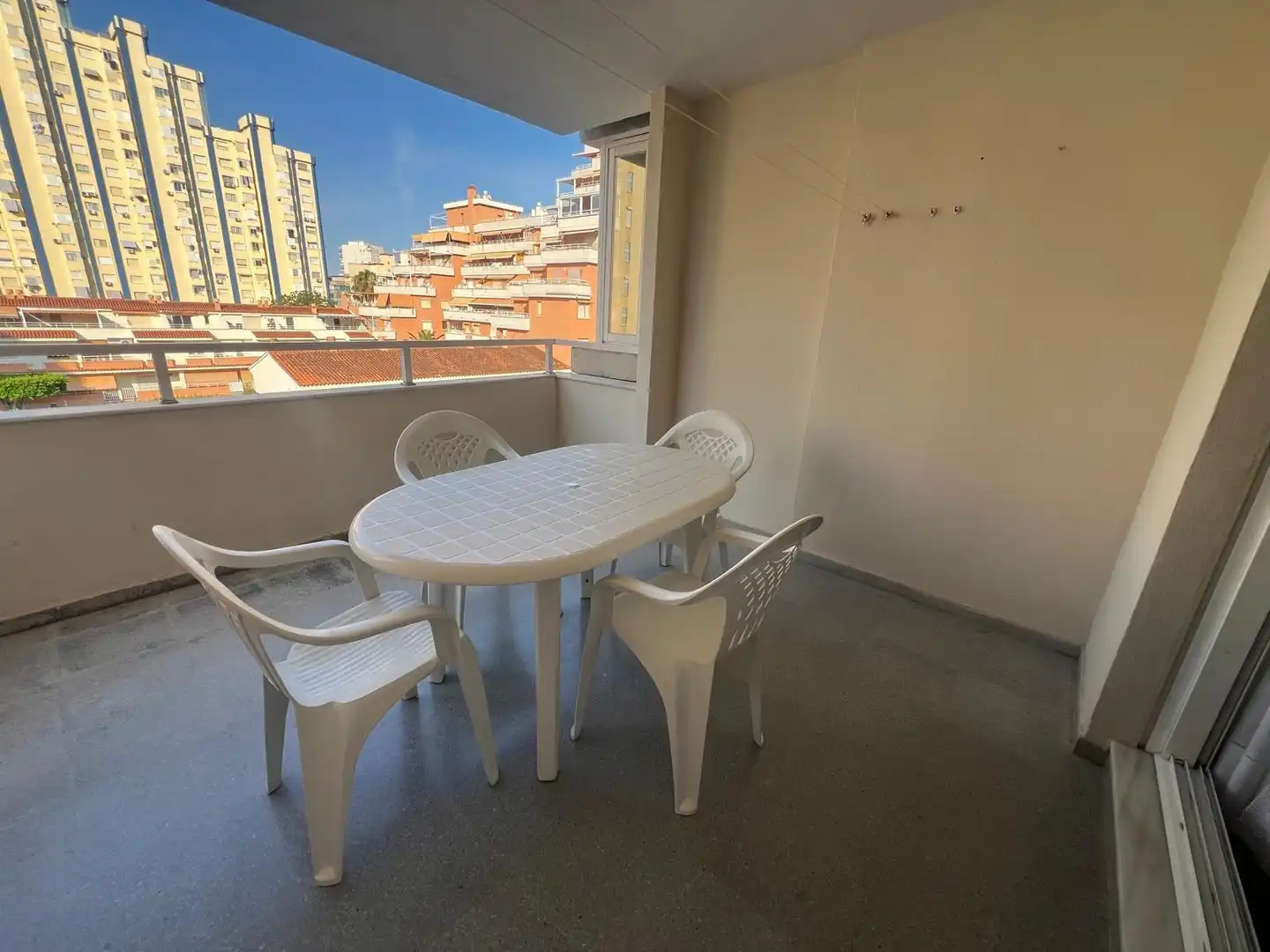 Apartament amb piscina de lloguer a Playa de Gandia