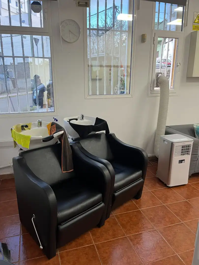 Baño de Local de alquiler en Las Palmas de Gran Canaria con Aire acondicionado