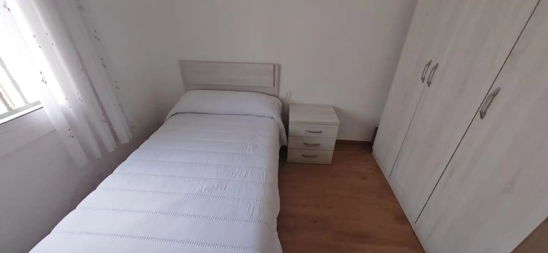 Dormitori de Casa adosada en venda en Albinyana amb Aire condicionat, Calefacció i Jardí privat