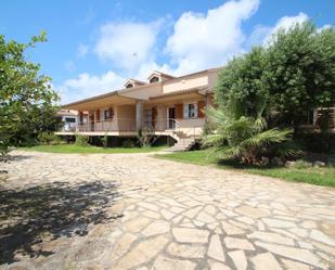 Vista exterior de Casa o xalet en venda en Santa Susanna amb Aire condicionat, Calefacció i Jardí privat