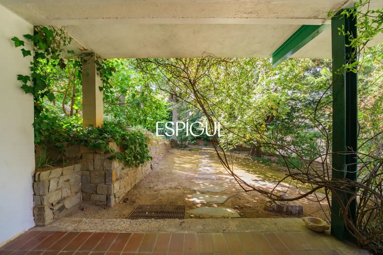 Jardín de Casa o chalet en venta en Cerdanyola del Vallès con Calefacción, Terraza y Trastero