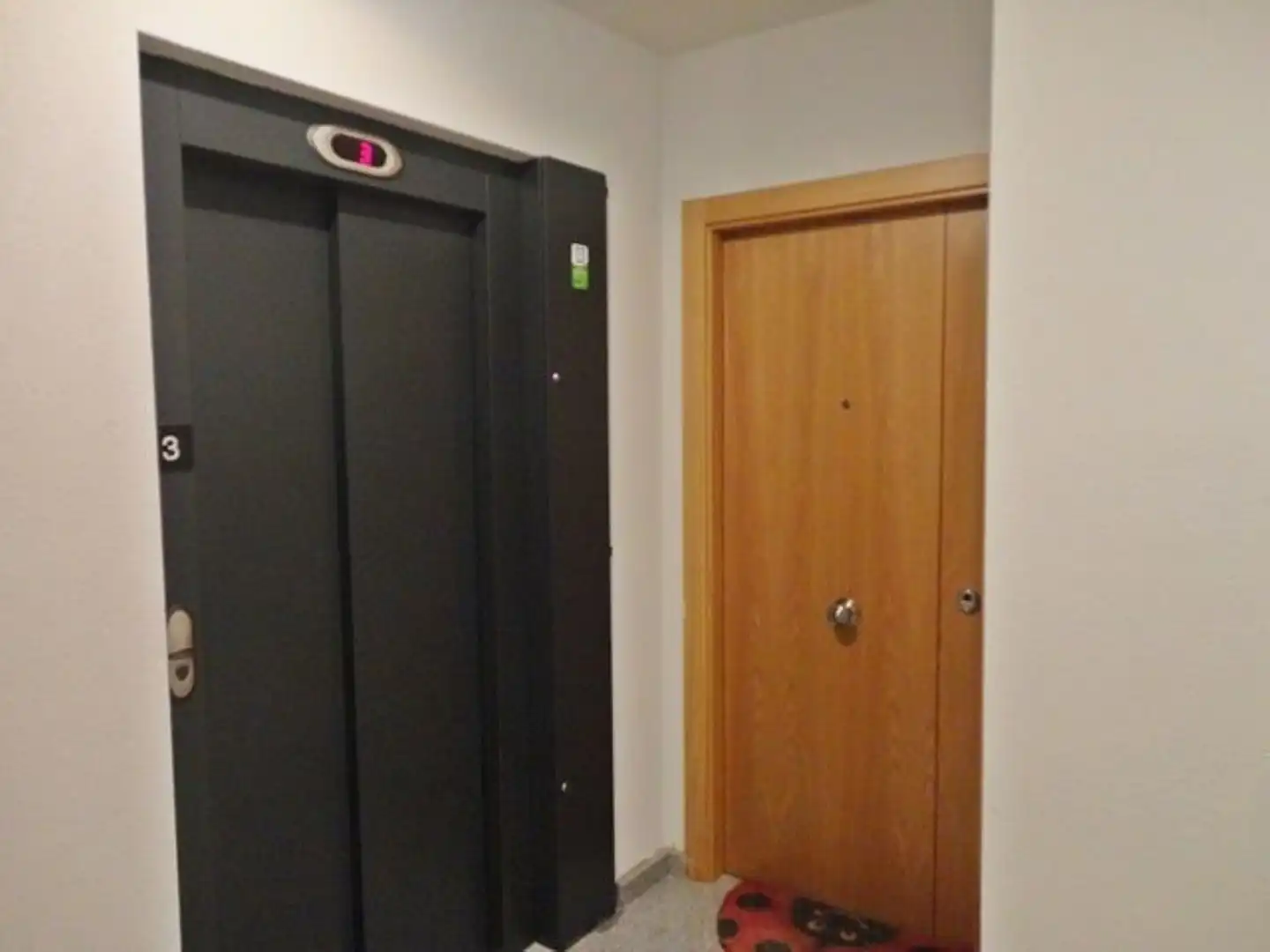 Piso en venta en Salas de los Infantes con Calefacción
