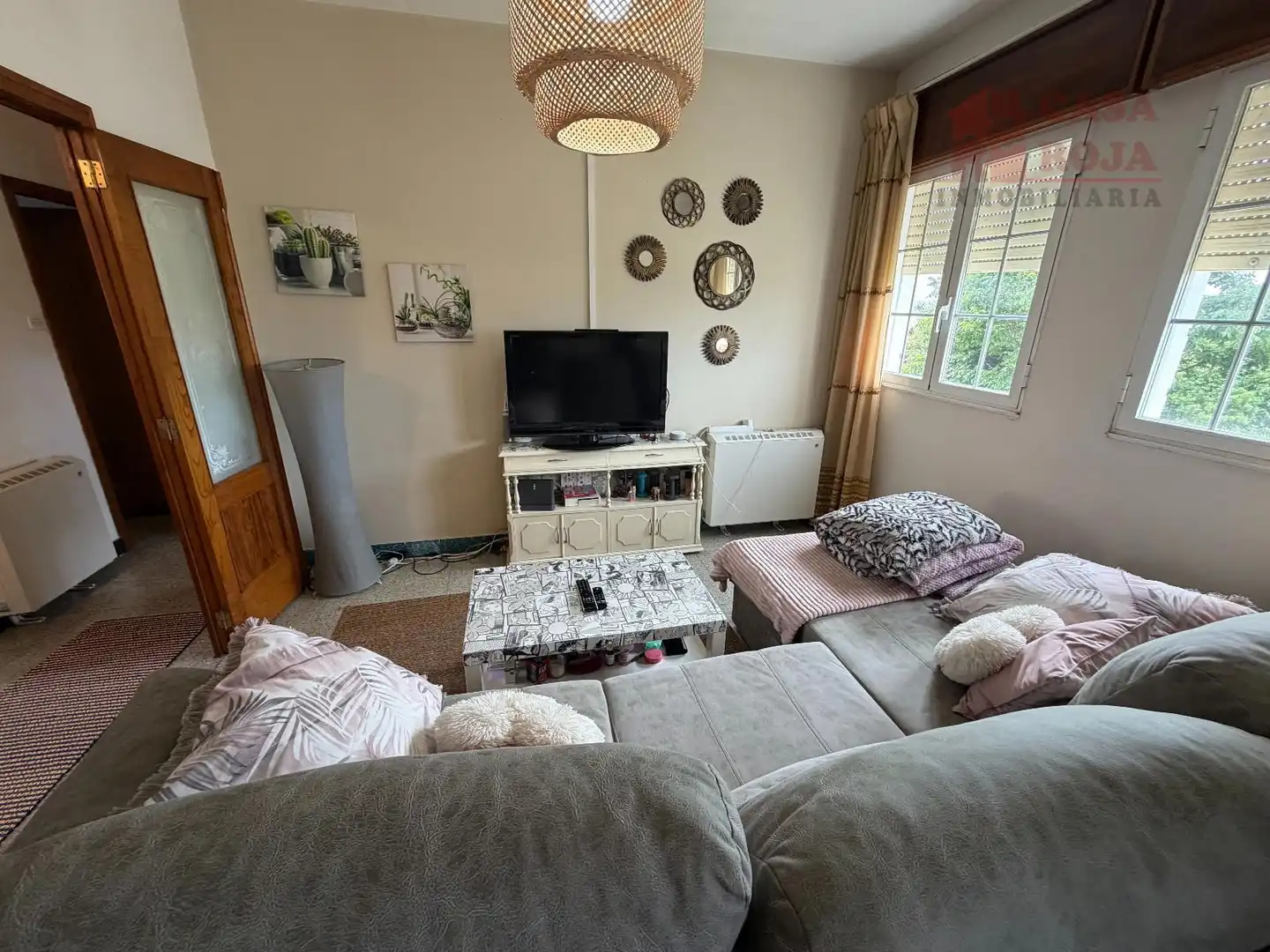Sala de estar de Casa o chalet en venta en Bueu con Calefacción, Trastero y Amueblado