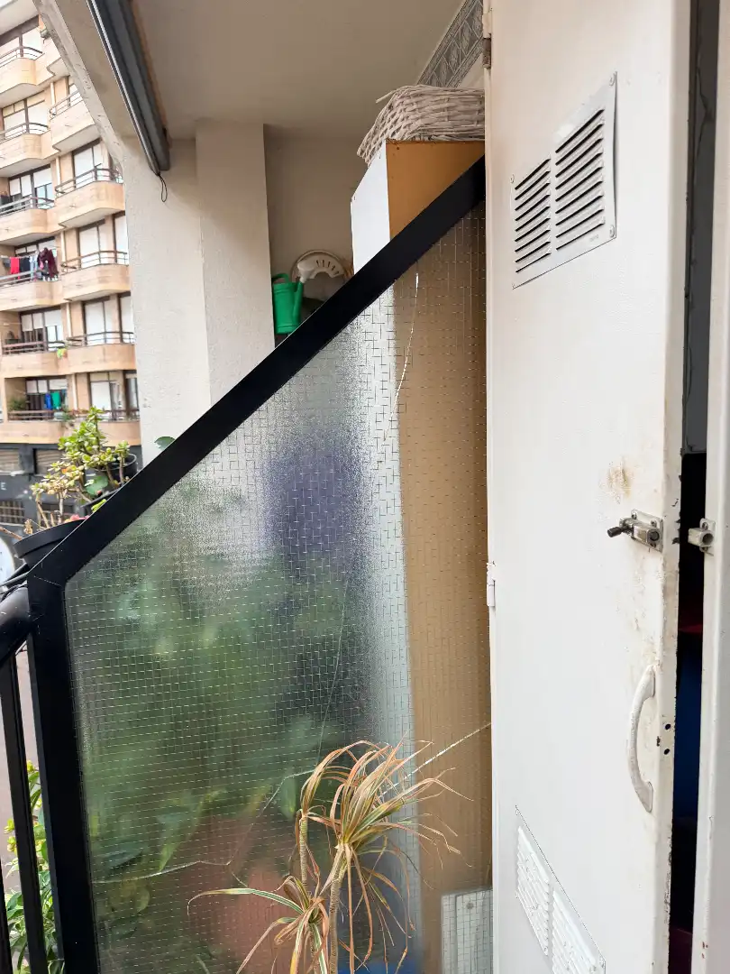 Vista exterior de Dúplex en venta en Torrelavega  con Calefacción, Parquet y Trastero