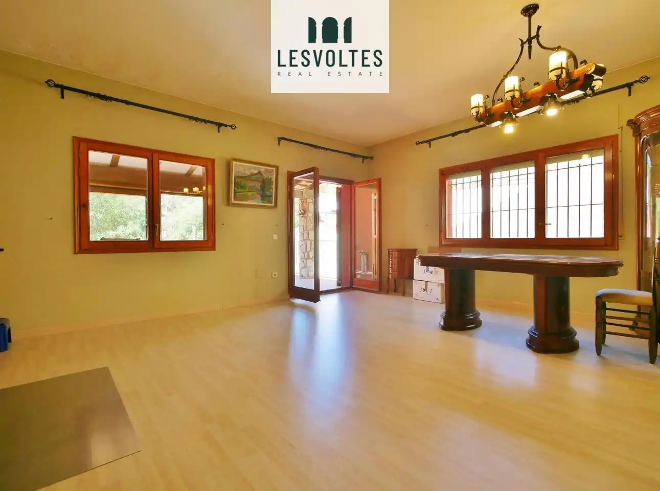 Living room of Detached homes for sale in Palafrugell  with Private garden, Parquet flooring and Terrace