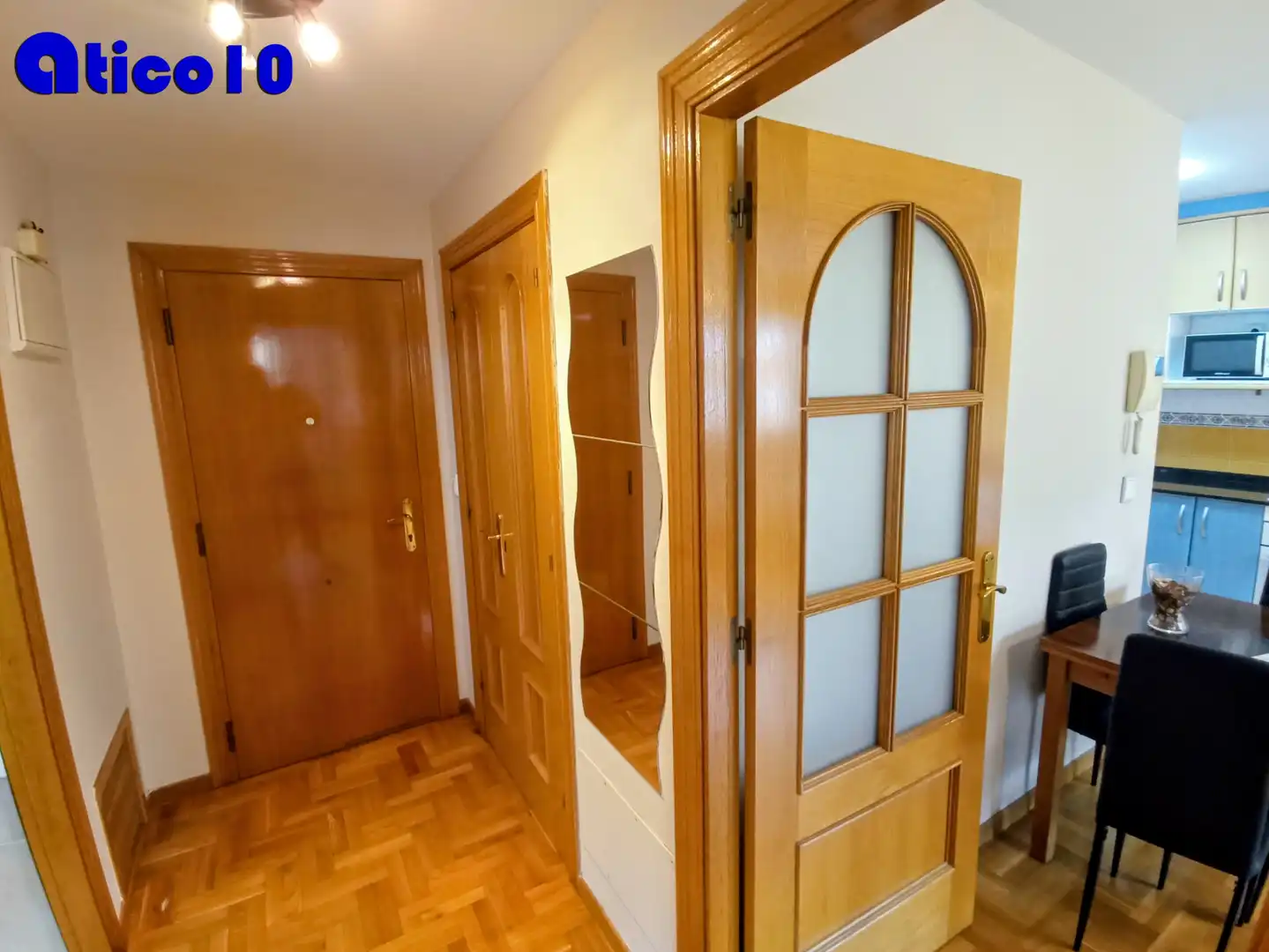 Apartamento de alquiler en Gijón  con Calefacción, Parquet y Trastero