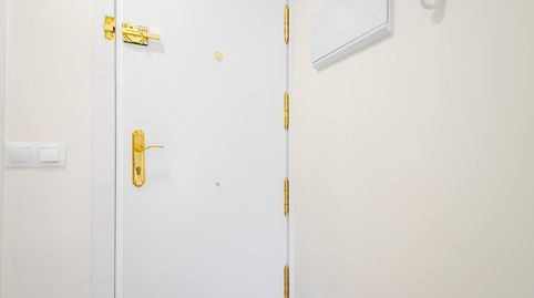 Photo 2 of Flat for sale in Calle Reyes Aizquibel, Valdeacederas, Madrid Capital