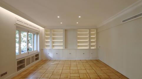 Photo 5 of Flat to rent in Calle del Pinar, Castellana, Madrid