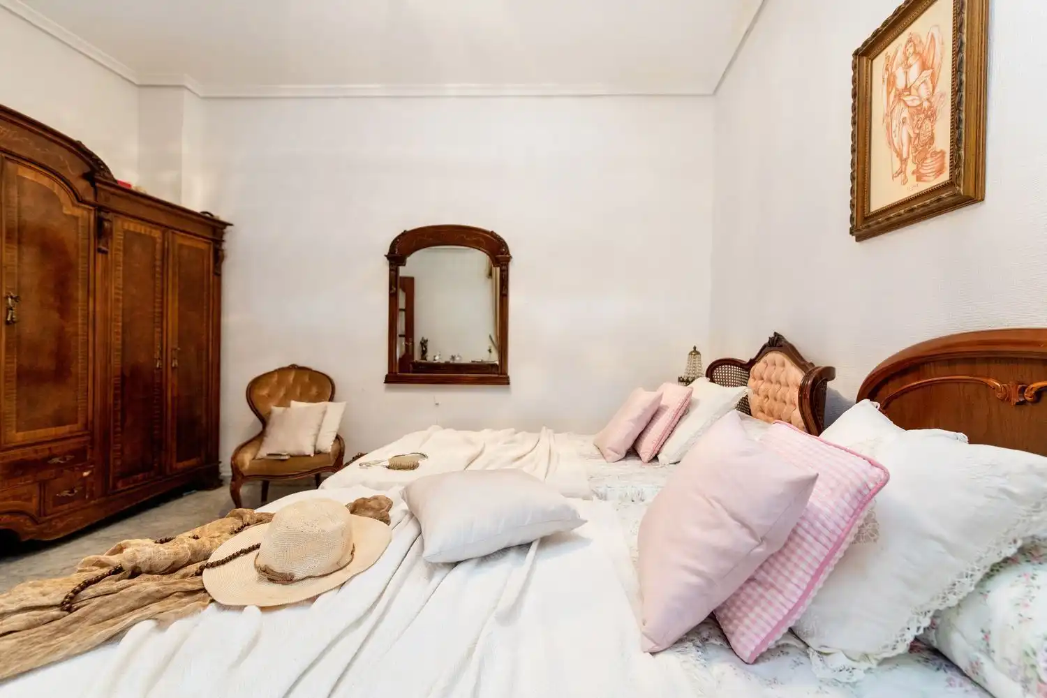 Bedroom of Houses for sale in Córdoba  with Air Conditioner, Private garden and Terrace