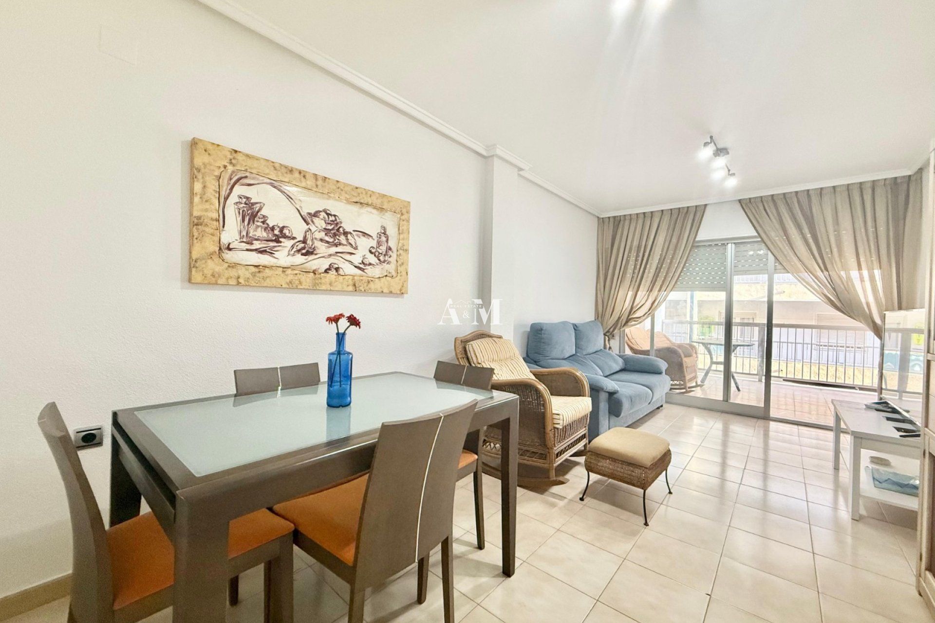Living room of Flat to rent in Torrevieja  with Air Conditioner, Heating and Terrace