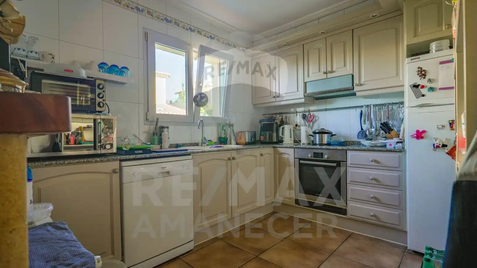 Cocina de Casa o chalet en venta en Dénia con Jardín privado, Terraza y Piscina
