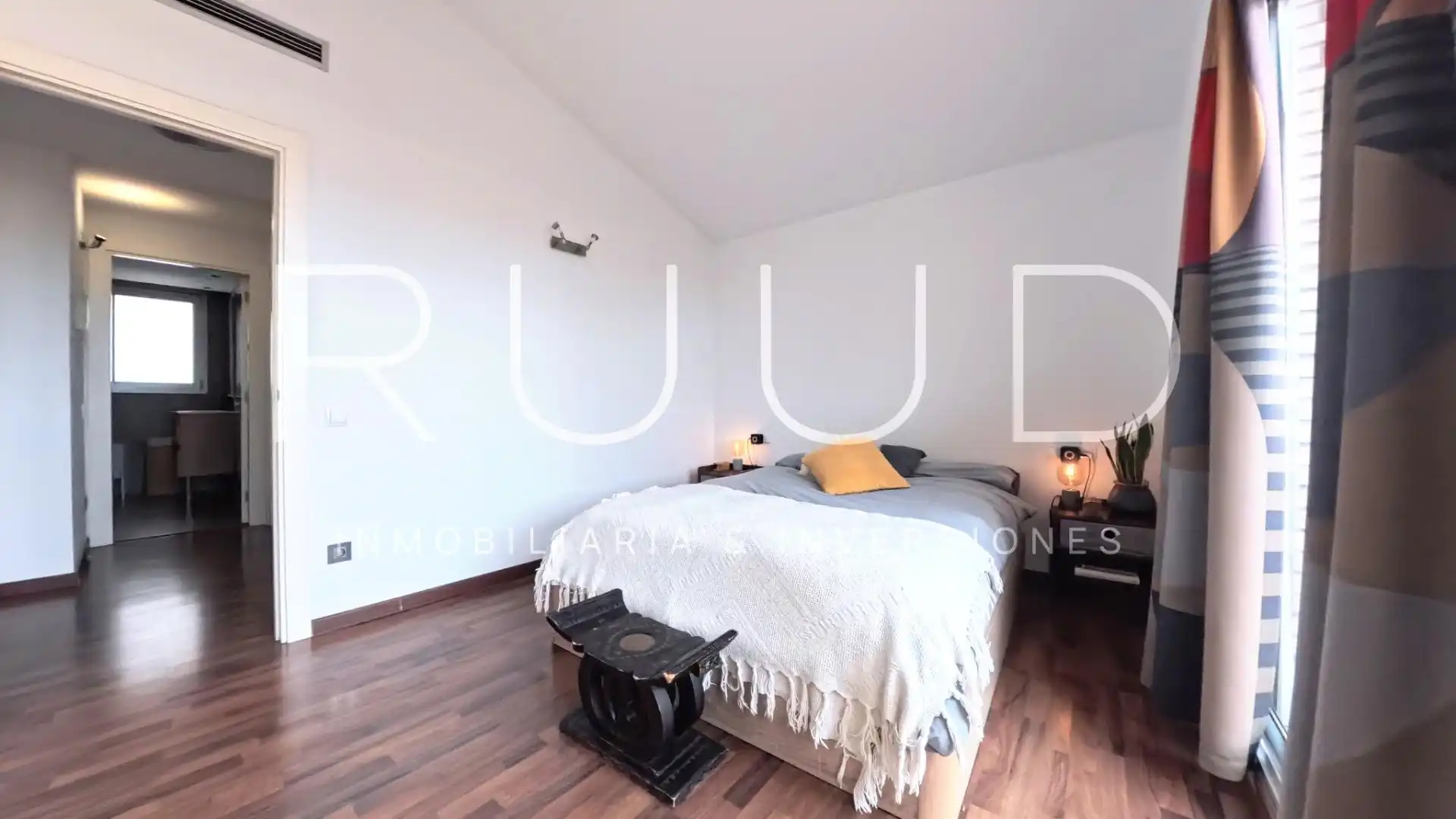 Bedroom of Duplexes for sale in Castelldefels  with Air Conditioner, Heating and Parquet flooring