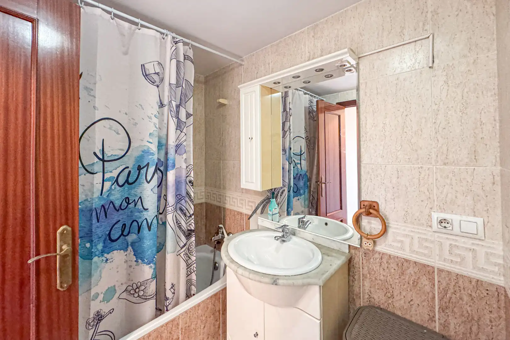 Baño de Piso en venta en Almería con Aire acondicionado y Calefacción