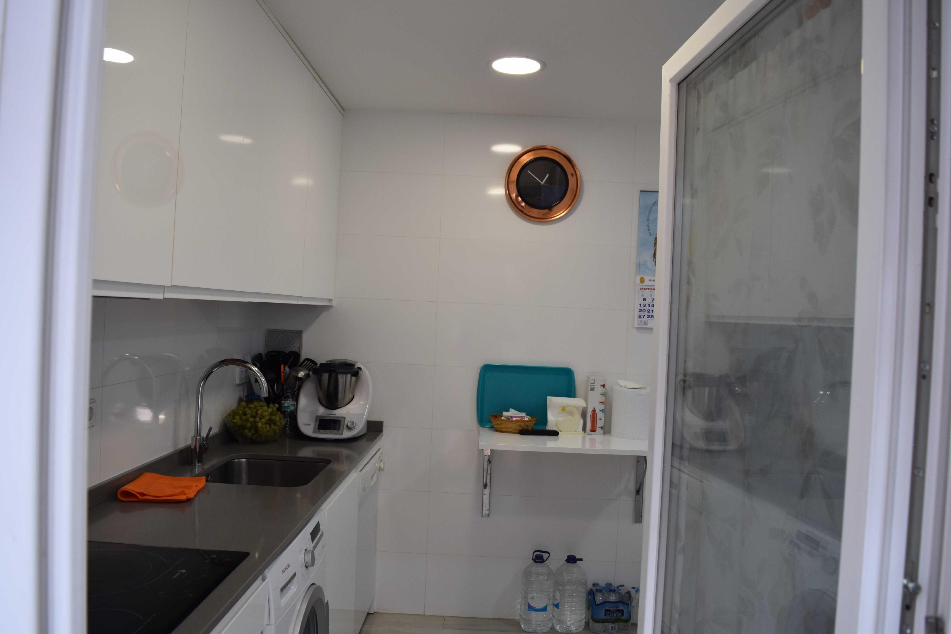 Kitchen of Apartment for sale in Villaviciosa de Odón  with Air Conditioner, Heating and Parquet flooring