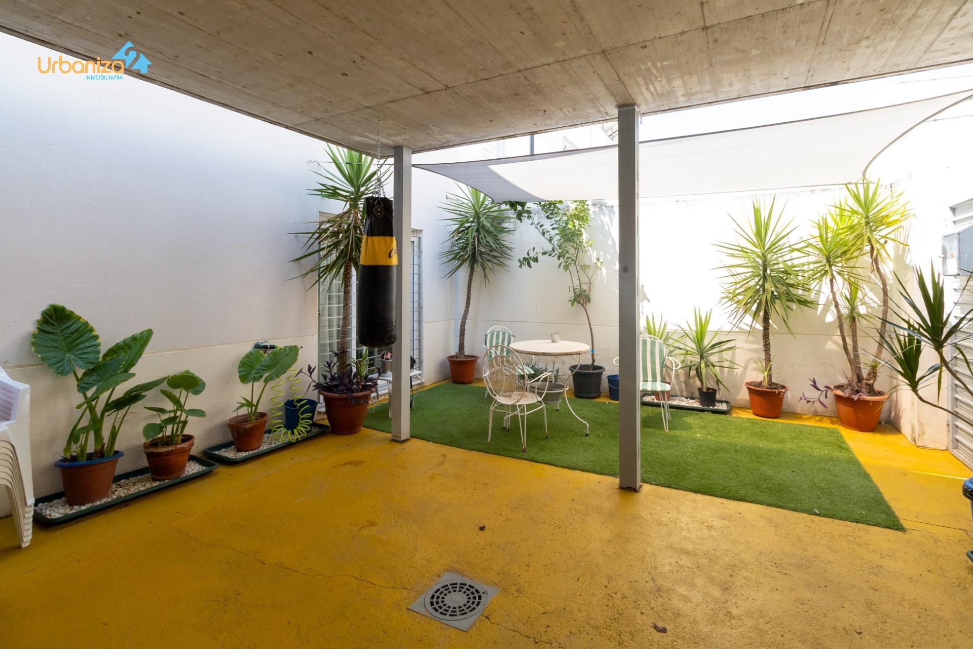 Terrace of Single-family semi-detached for sale in Badajoz Capital  with Terrace