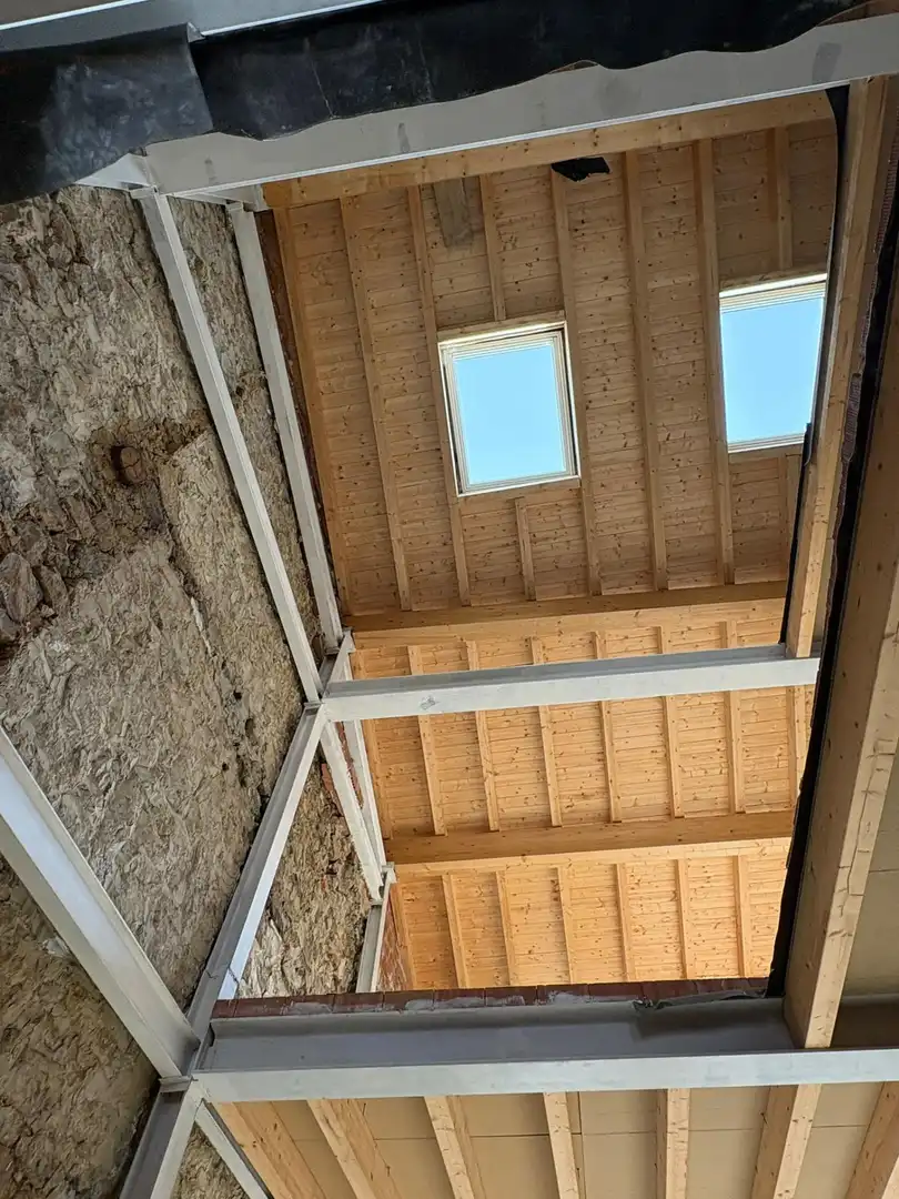 Vista exterior de Casa o chalet en venta en San Felices de Buelna con Balcón