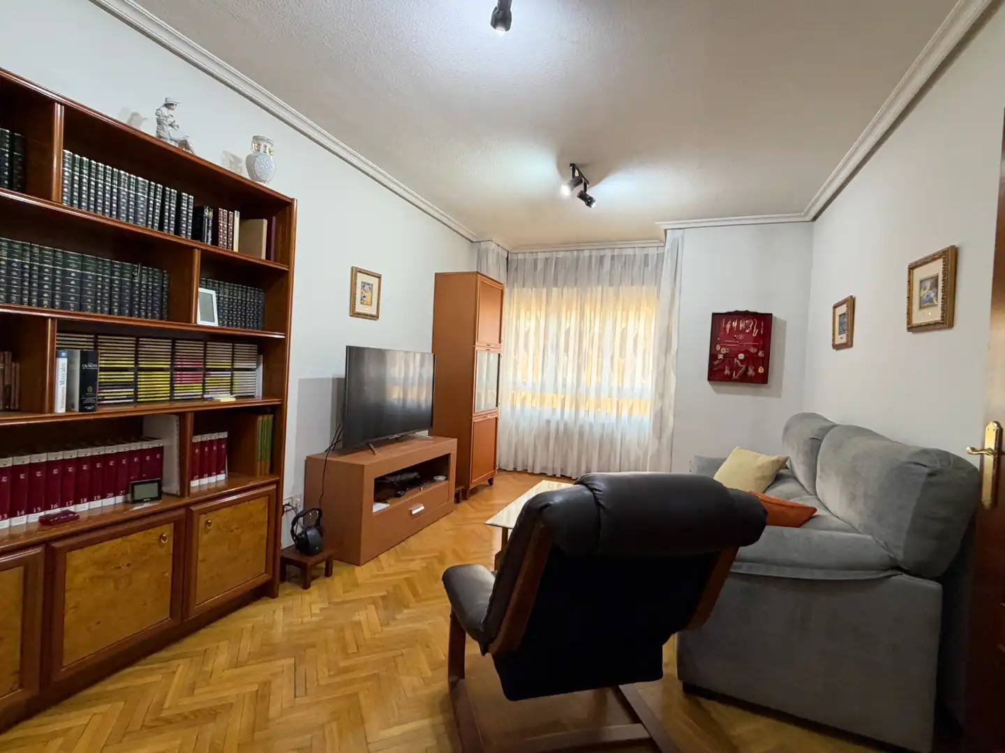 Sala d'estar de Pis en venda en Villaverde