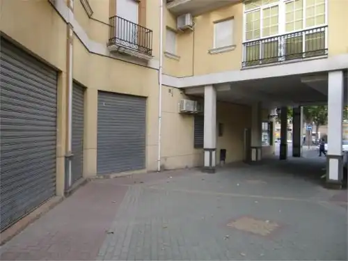 Aparcament de Local de lloguer en Ogíjares amb Aire condicionat