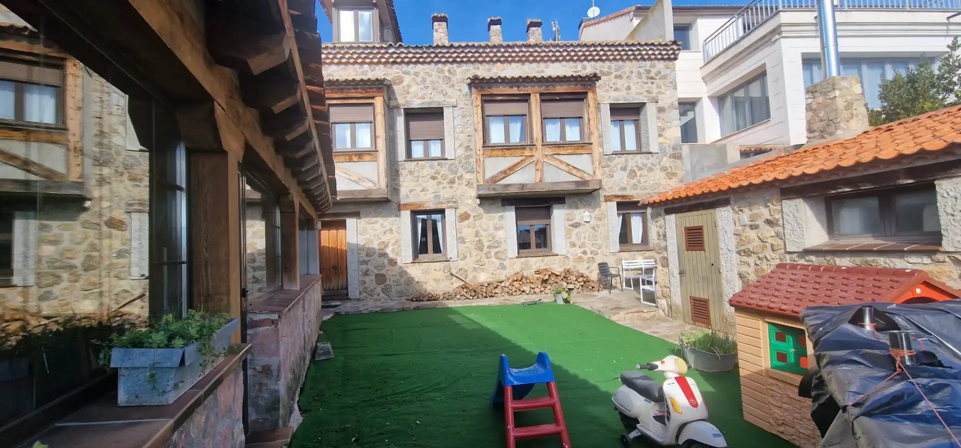 Exterior view of Country homes for sale in Espirdo  with Heating, Private garden and Furnished