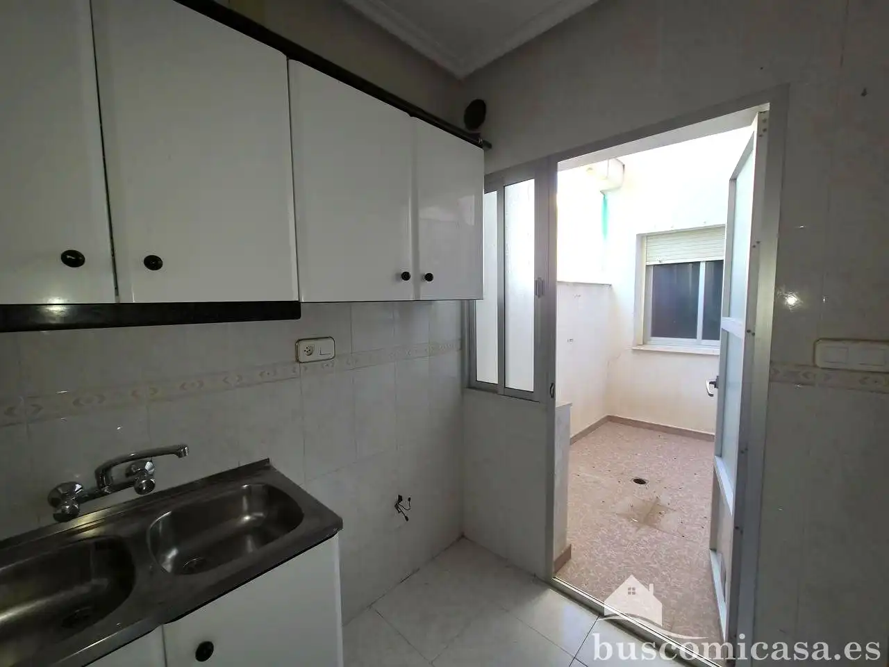 Piso con terraza en venta en Avenida Pablo Picasso, imagen 18