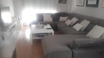 Living room of Single-family semi-detached for sale in  Zaragoza Capital  with Air Conditioner, Heating and Private garden