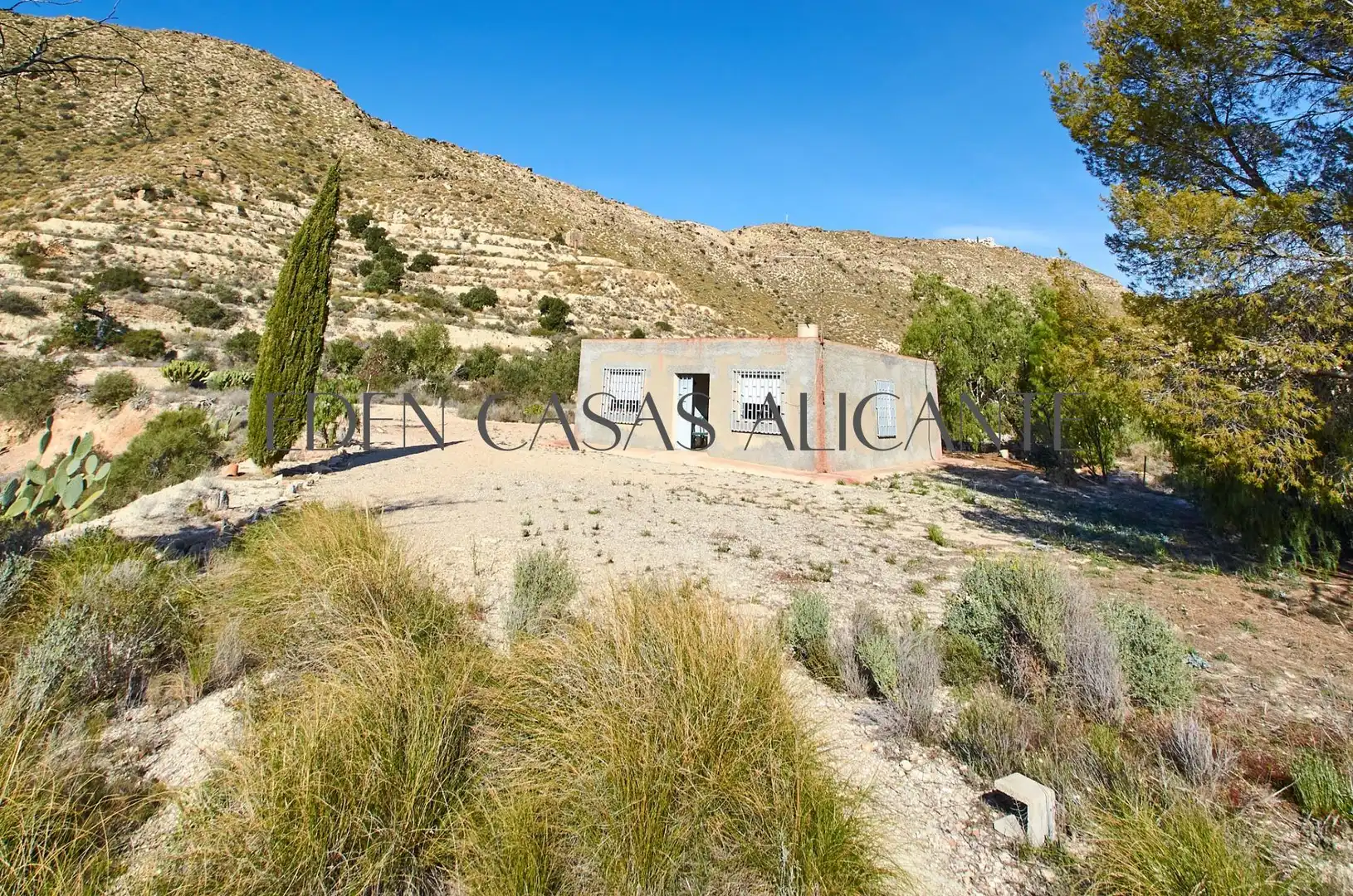 Vista exterior de Casa o chalet en venta en Busot con Terraza y Trastero