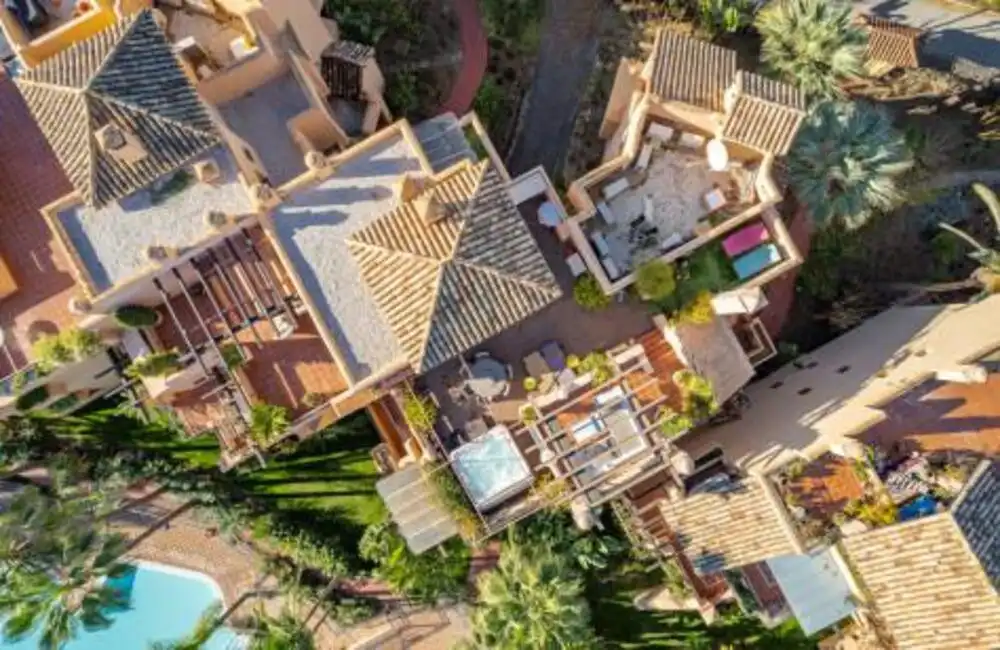 Exterior view of Ground floor for rent in Marbella  with Air Conditioner, Terrace and Swimming Pool