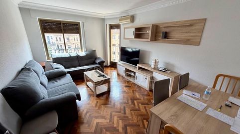 Foto 3 von Wohnung zur Miete in Azafranal, Barrio del Centro, Salamanca Capital