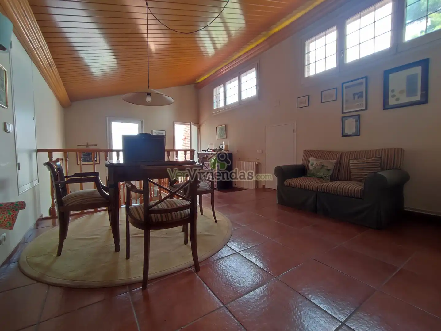 Sala de estar de Casa o chalet en venta en Gelida con Aire acondicionado, Calefacción y Jardín privado