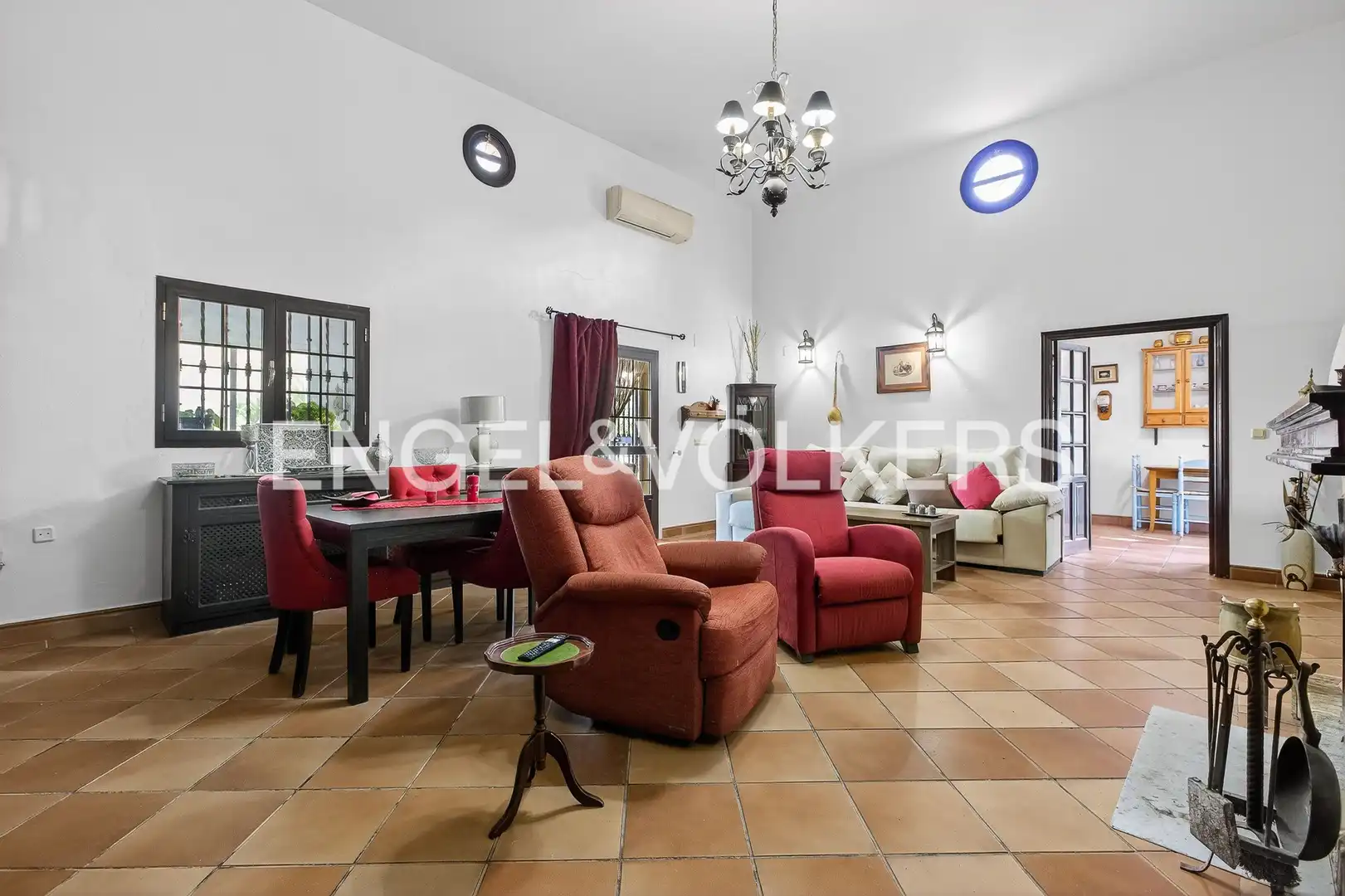Living room of Houses for sale in Morón de la Frontera  with Air Conditioner, Heating and Private garden