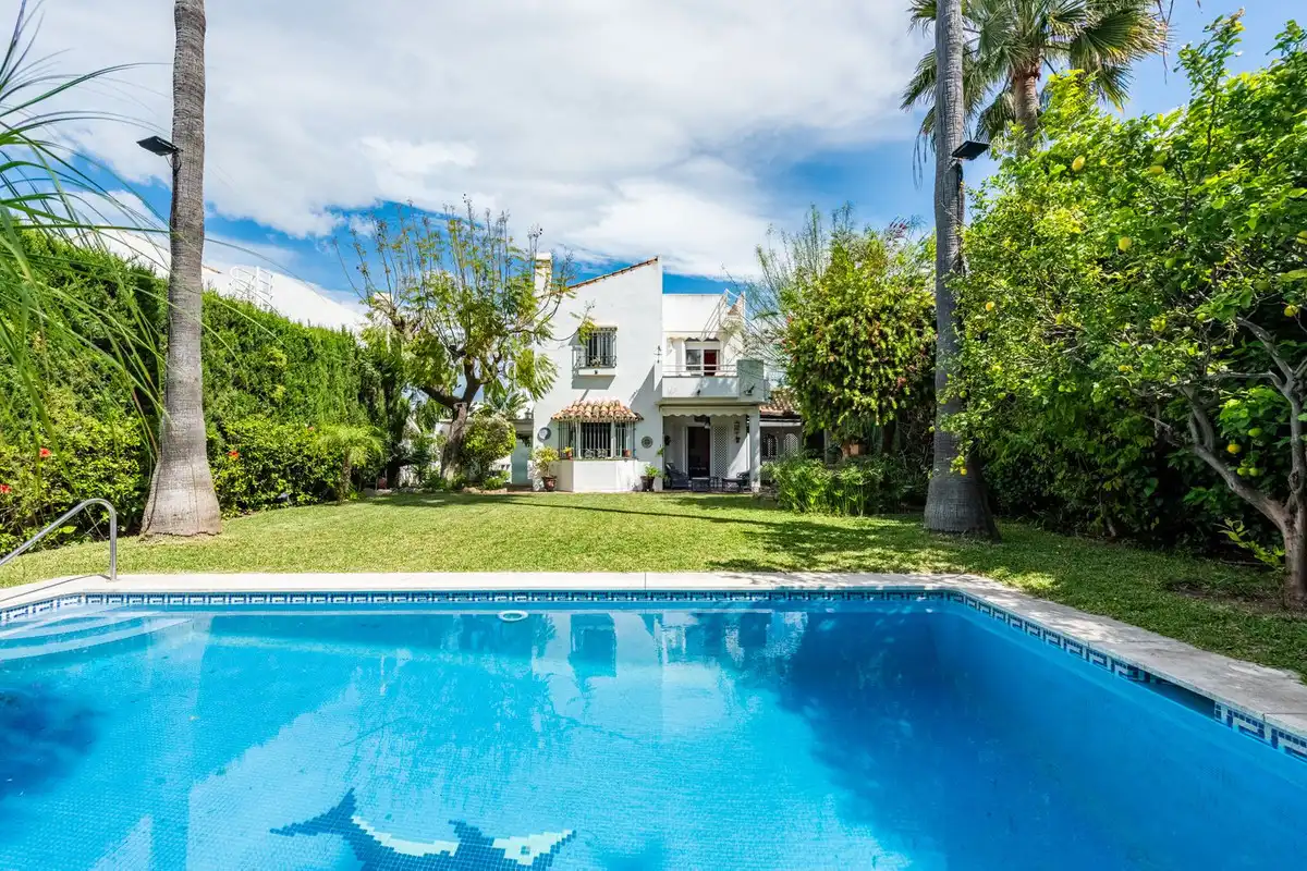 Detached house with terrace for sale in Avenida del Coral 48, imagen 8