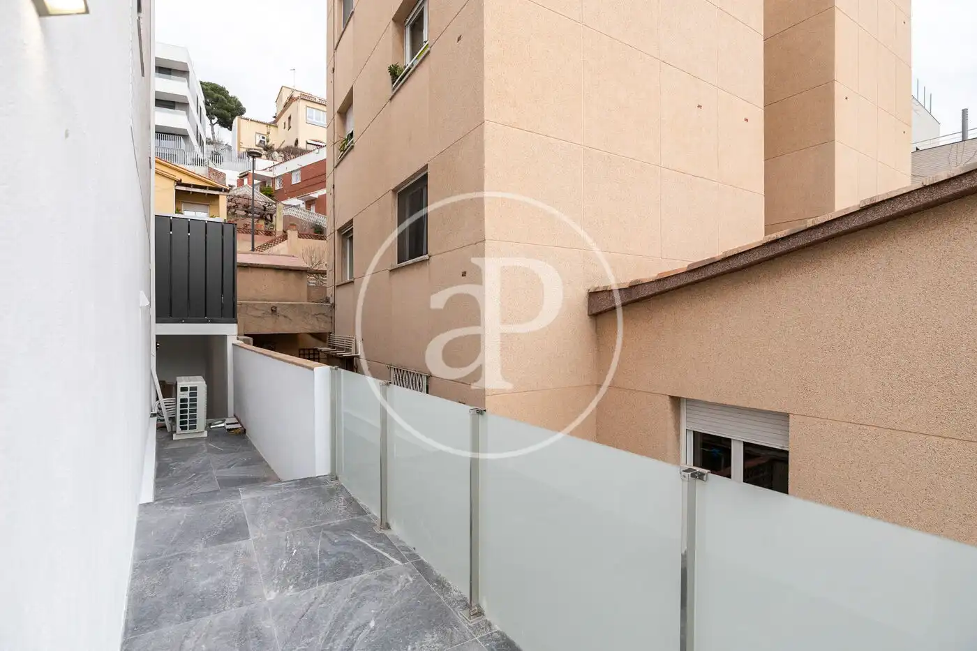 Terrassa de Casa o xalet en venda en Sant Just Desvern amb Aire condicionat, Calefacció i Terrassa