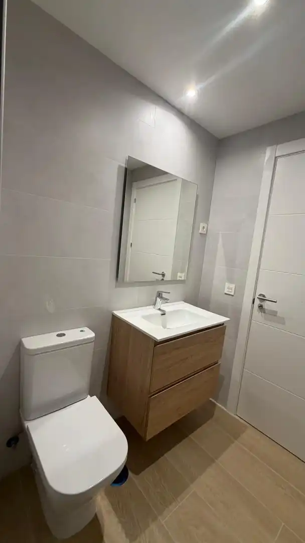 Bany de Apartament de lloguer en Hortaleza