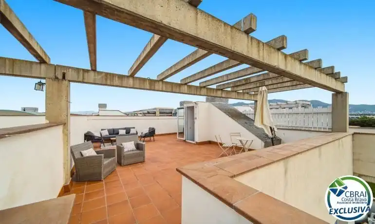 Apartament amb piscina en venda a PORT CANIGÓ, imagen 2